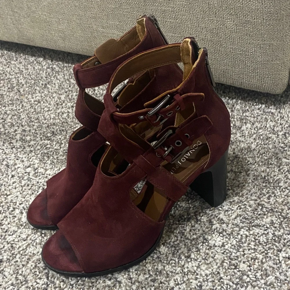 Donald j pliner Burgundy Women's Heels - Picture 2 of 5
